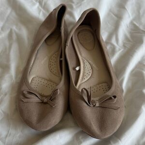 SO Women's Nude Ballet Flats